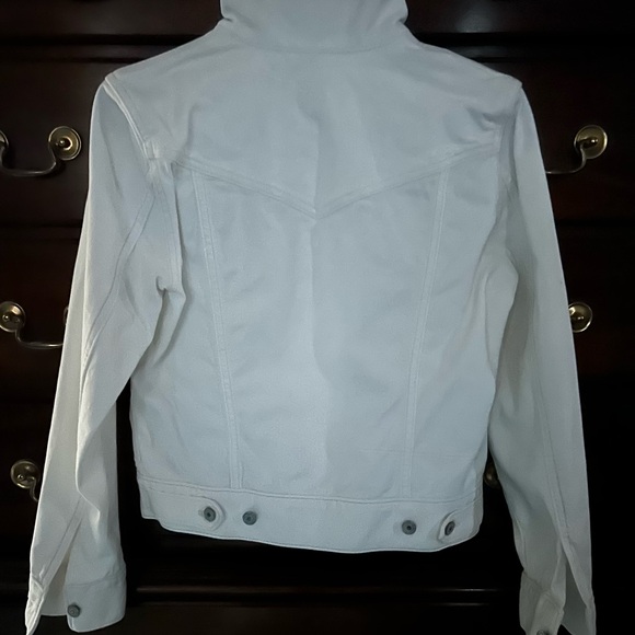 GAP WHITE DENIM JACKET - Picture 3 of 9